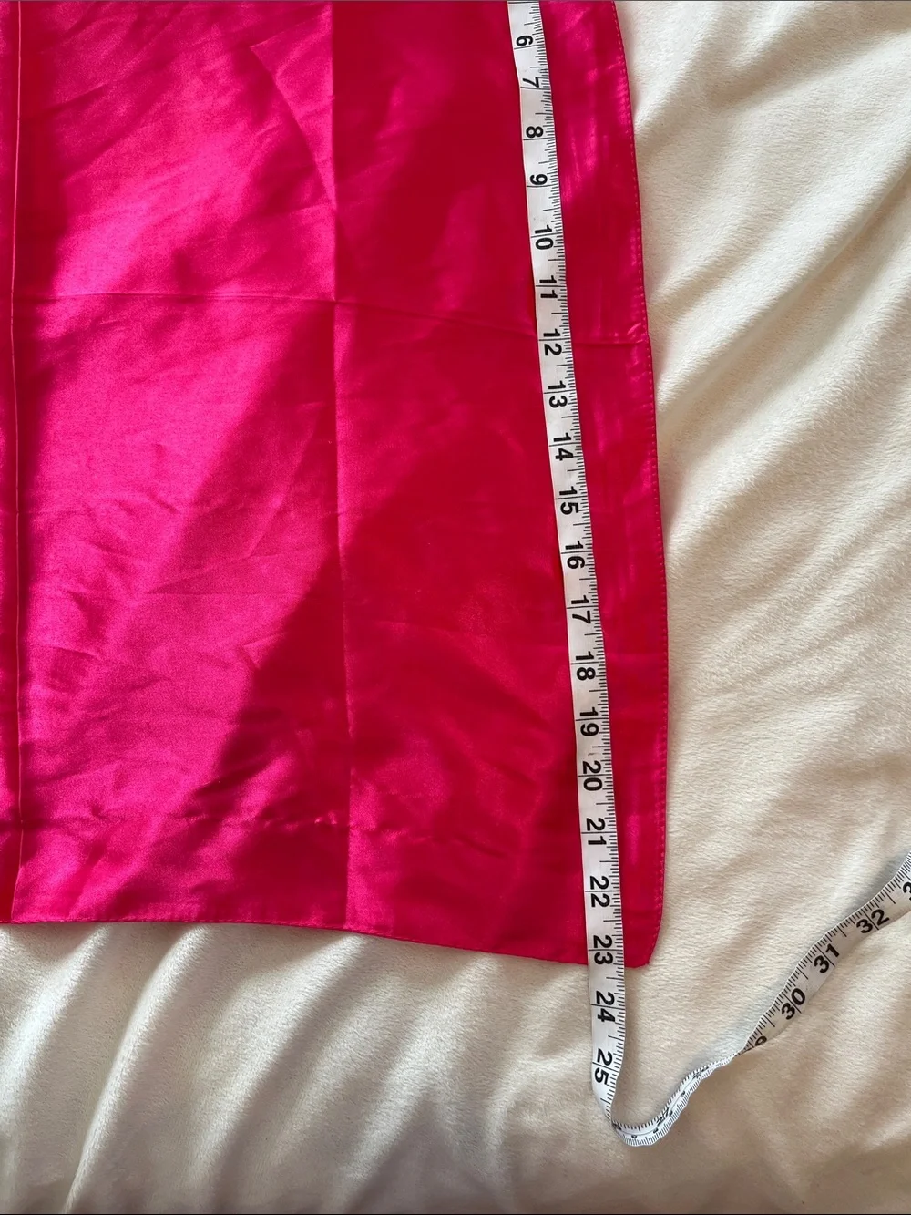 Women’s Hot Pink Silk mix neck scarf